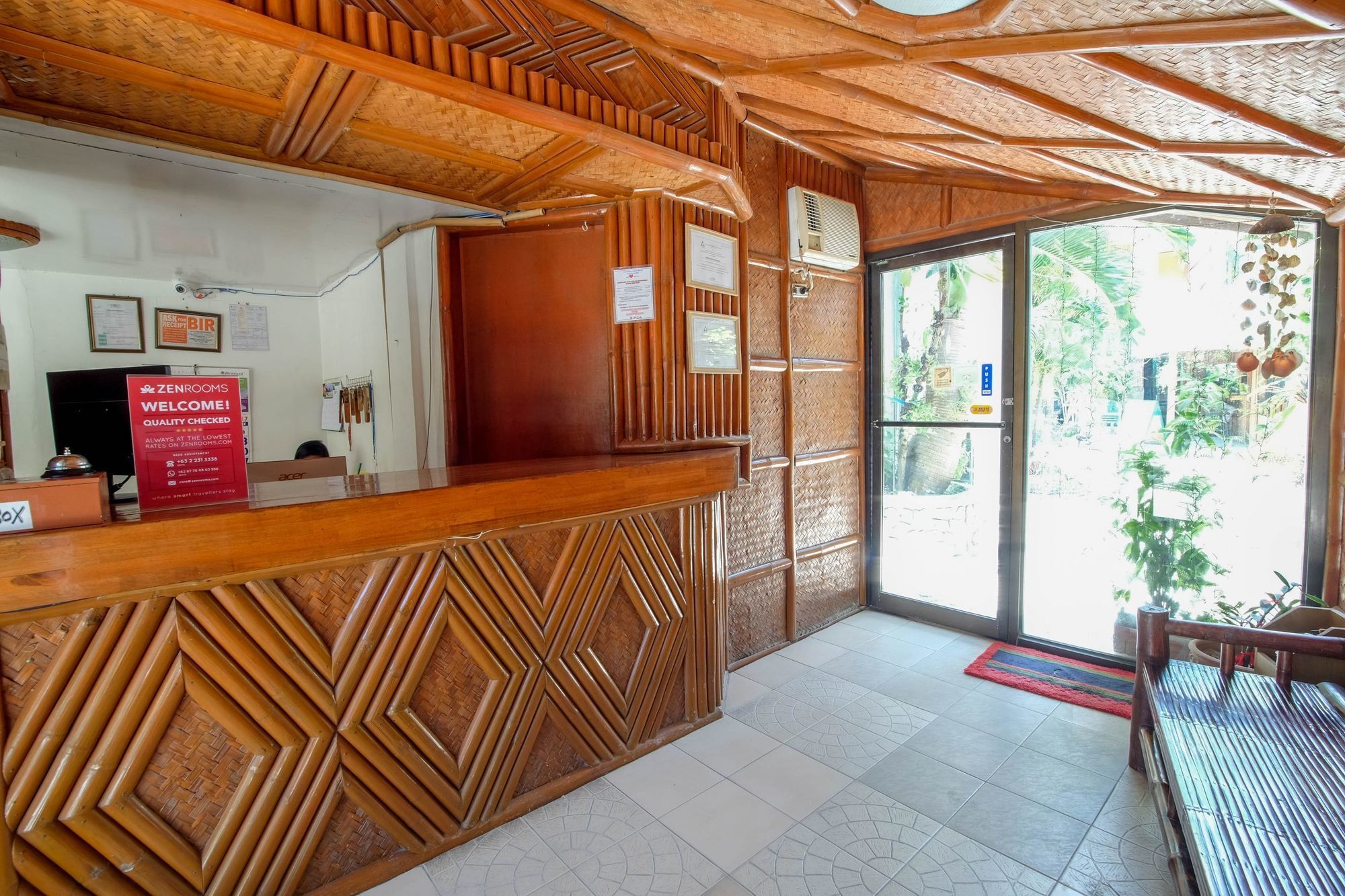 Zen Rooms White Beach Puerto Galera Esterno foto